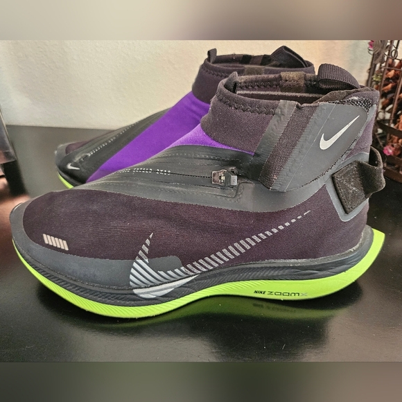 Nike Zoom Pegasus Turbo Shield Black Voltage Purple Running Sneakers Size 8.5 - Picture 2 of 16